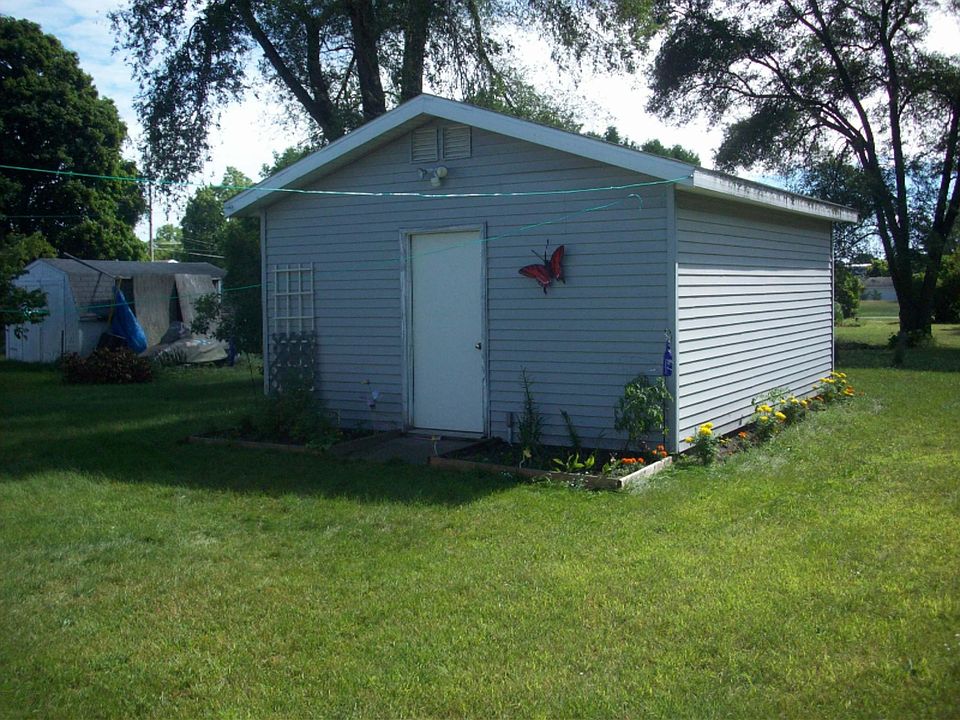 2nd image of 426 S Morse St