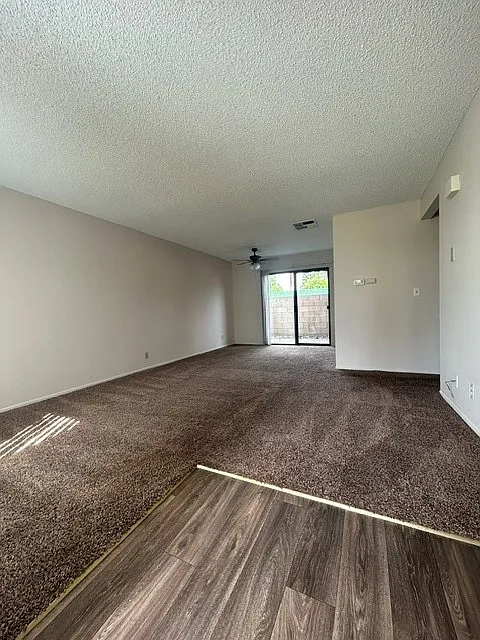 3241 Triumph Ln #4