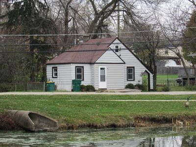14 E Clarendon Dr, Round Lake Beach, IL, 60073