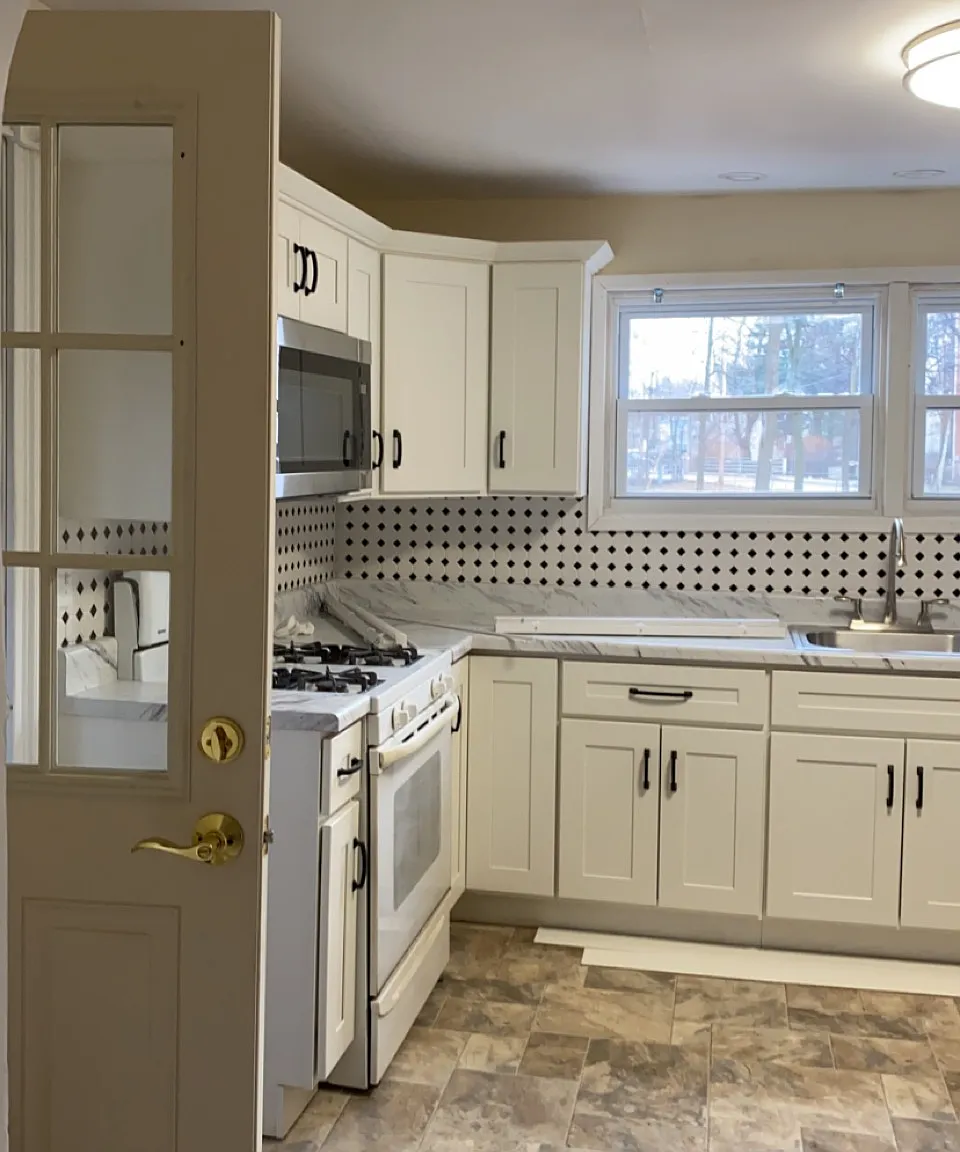 4 bed, 1552 sqft, $2,500 — Photo 3