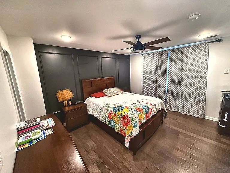 Spacious primary suite