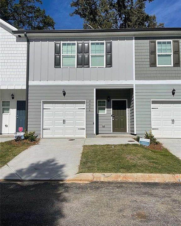 1st image of 2824 Hillside Way