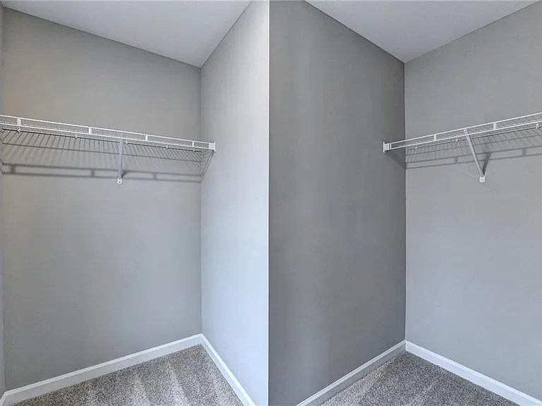 2776 Laurel Ridge Cir — Photo 38