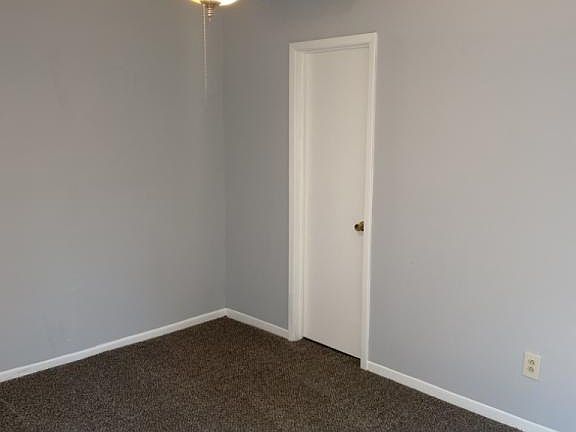 3rd image of 21418 Park Mill Ln
