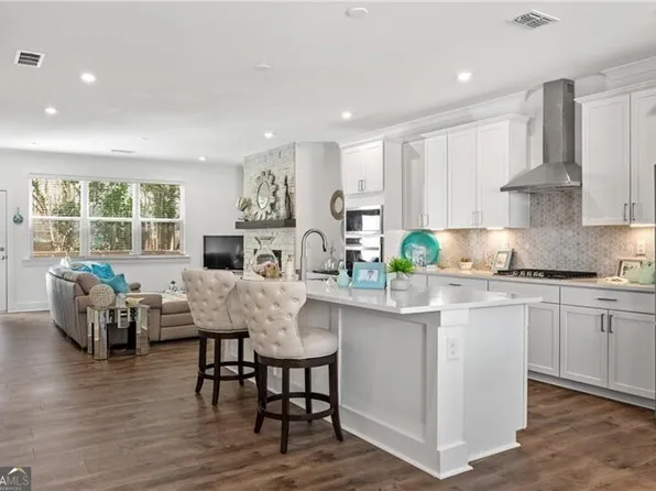 4017 Acer Ct, Peachtree Corners, GA 30092