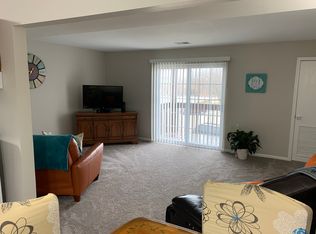2405 Ashland Cir APT 1, Morris, IL 60450