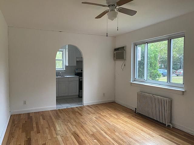 1st image of 26036 73rd Ave Floor 1