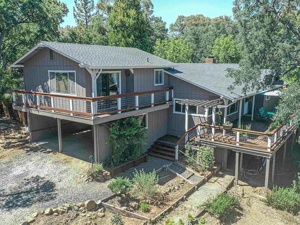 1st image of 20370 Brook Dr