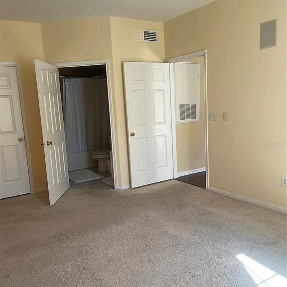 2001 Tizewell Cir #1504 — Photo 8