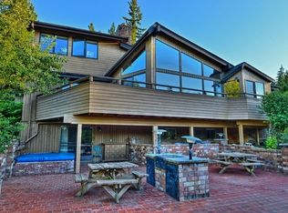 9 Offshore Ct, Bellingham, WA 98229