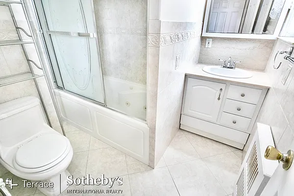 Rented by Terrace Sotheby's International Realty | media 29