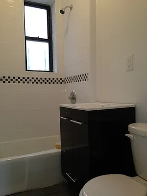 Rented by Urban Pads | media 8