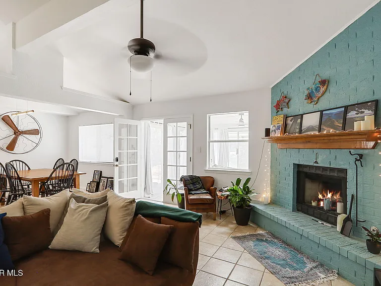 4348 Loma Hermosa Dr — Photo 11