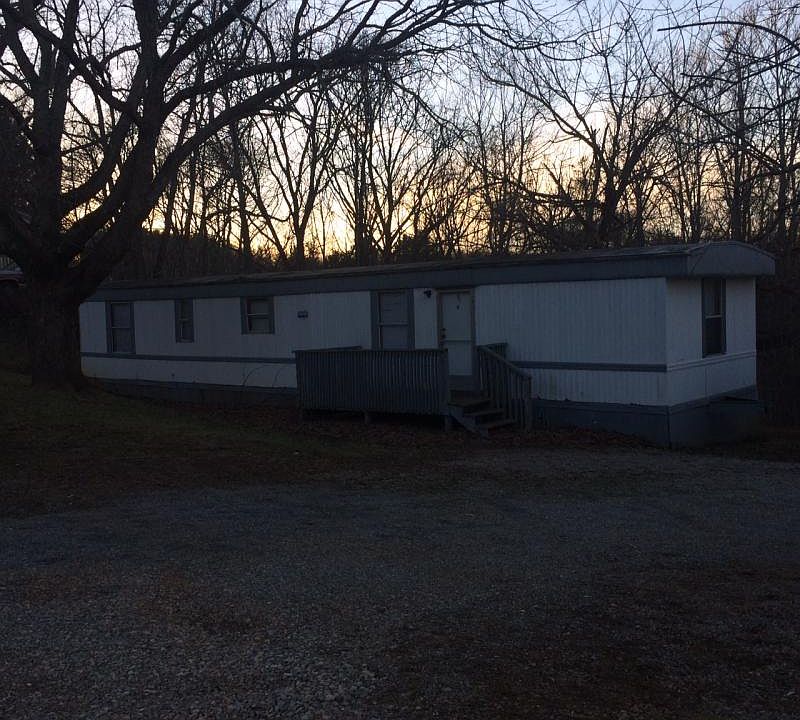 1st image of 5 Hubbard Dr