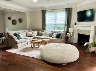 1192 Gunn Hall Dr, Virginia Beach, VA 23454