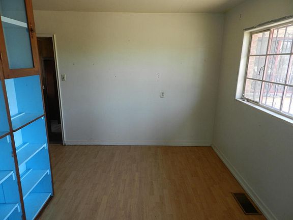 5th image of 5500 Constitution Ave NE