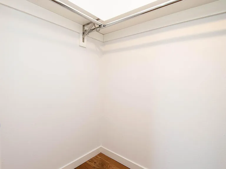 3933 Marathon St #104-B — Photo 20