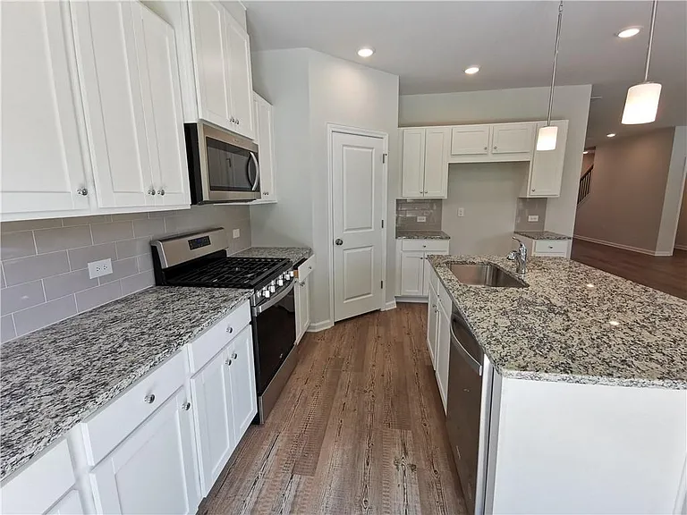 154 Green Love Ln — Photo 11