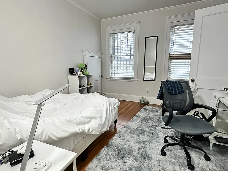 11 Chester St #1 — Photo 4