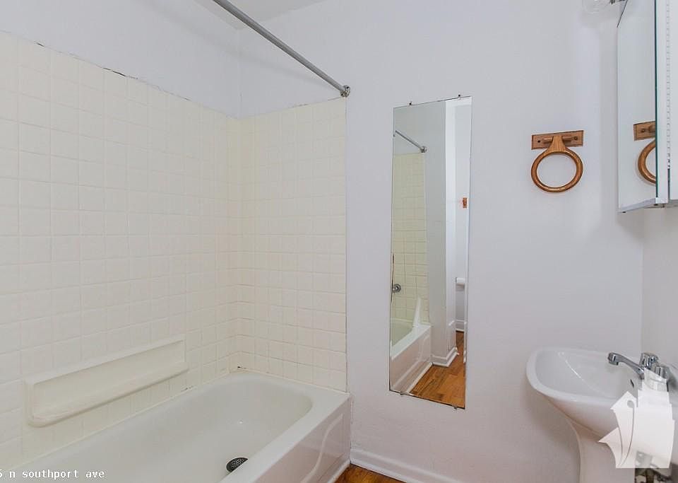 1st image of 2315 N Southport Ave #925