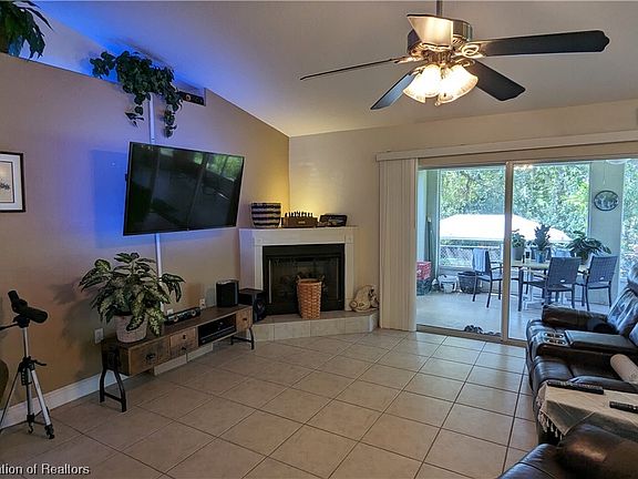 2nd image of 100 Lavender Ave