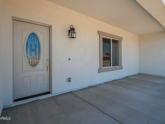 4th image of 3735 E GRAYTHORN Way