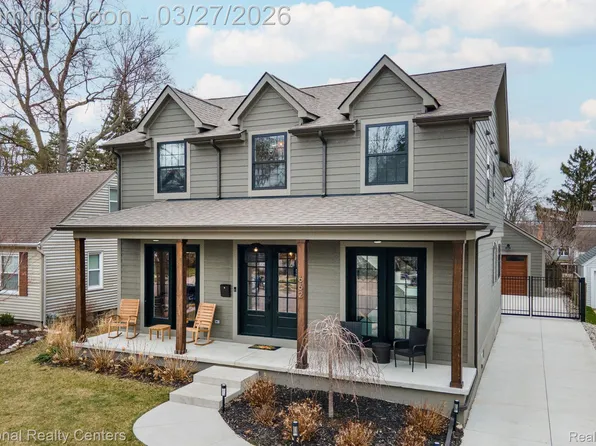 662 Adams St, Plymouth, MI 48170