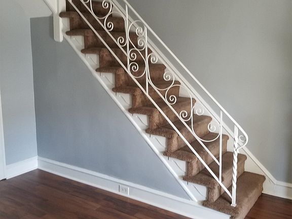 3rd image of 359 E Wister St