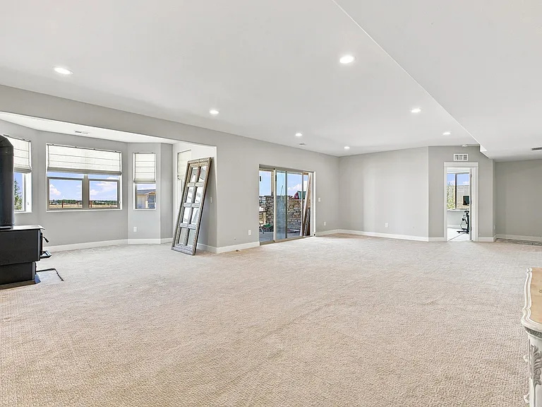 1095 Sage Rd — Photo 29