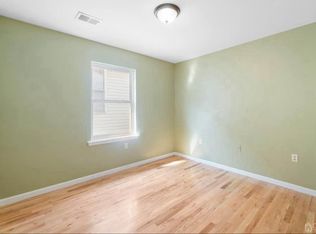 309 Court St STOP 2, Elizabethport, NJ 07206