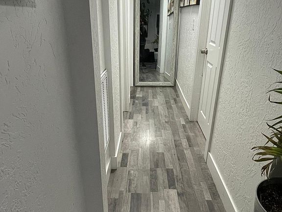 5th image of 410 Highland Dr