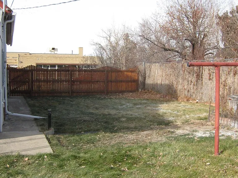 2820 Zenobia St — Photo 24