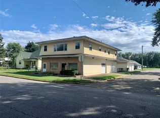 2201 Locust St, Terre Haute, IN 47807