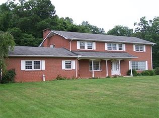 544 Archie Carroll Rd, Boone, NC 28607