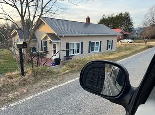 563 N North Canton Rd, Canton, NC 28716