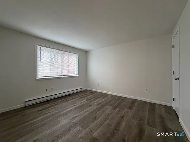 252 Blakeslee St #4 — Photo 6
