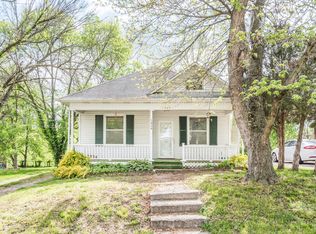 1424 E Miller St, Jefferson City, MO 65101