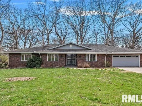 3606 Kennedy Rd, Taylorville, IL 62568