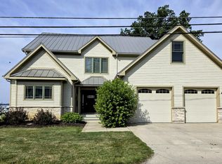550 Lake Dr, Coldwater, MI 49036