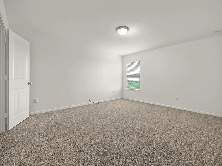 703 Liard River Rd — Photo 13