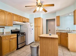 57 Bevier St, Springfield, MA 01107