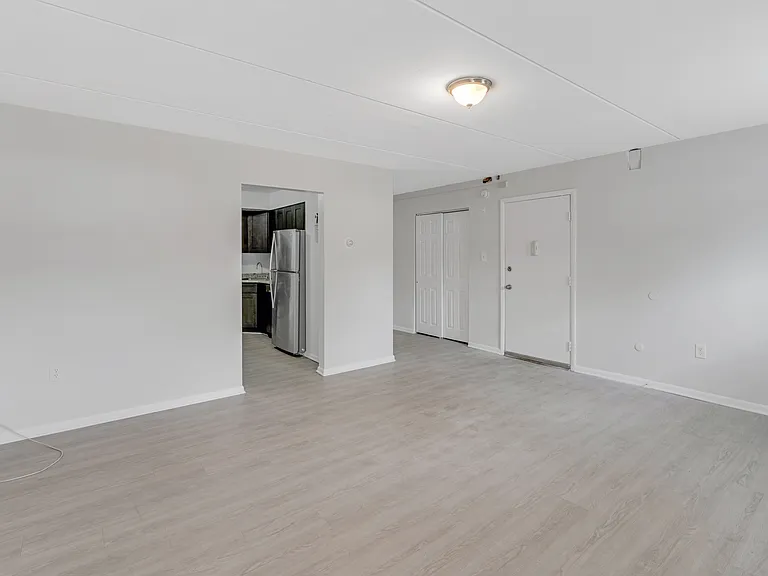 Glenmore Place — Photo 3
