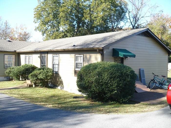 1st image of 2128G Sharondale Dr