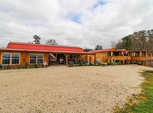 414 Langstons Landing Rd, Florien, LA 71429