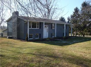 6573 Canyon Rd SE, Hebron, OH 43025