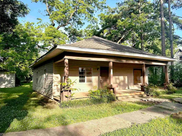 411 S New York Ave, Brinkley, AR 72021