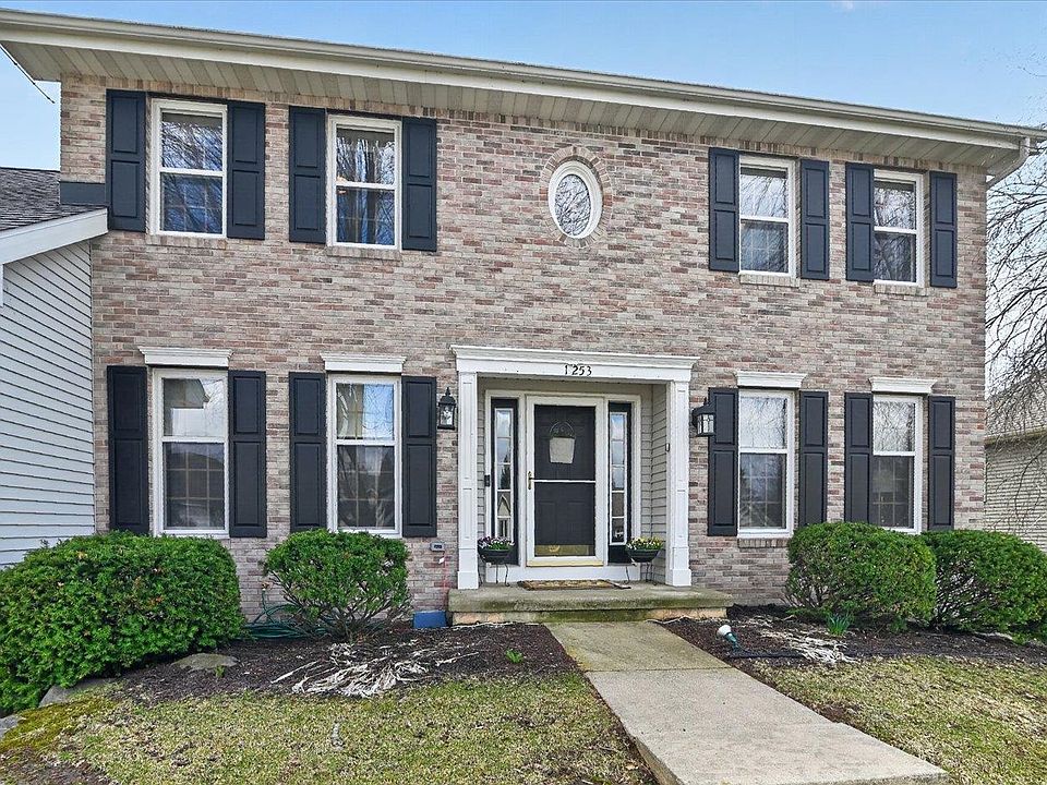 2nd image of 1253 Mockingbird Ln