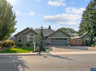 6033 Lillian St SE, Salem, OR 97306
