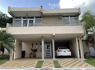 Calle 19 #2W8, Caguas, PR 00727