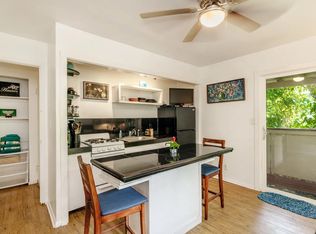 58-298 Kamehameha Hwy #2, Haleiwa, HI 96712